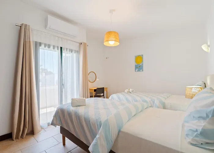 Vila Navegante Com Piscina Privada Em