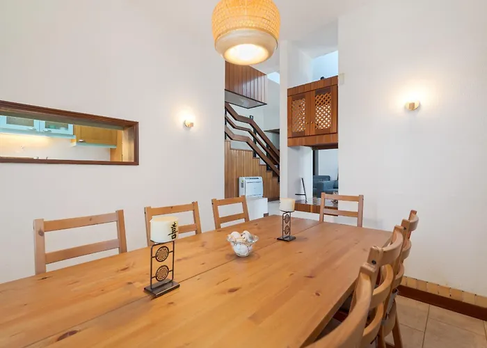 Navegante Com Piscina Privada Em *